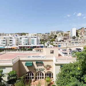  Apartment Carihuela