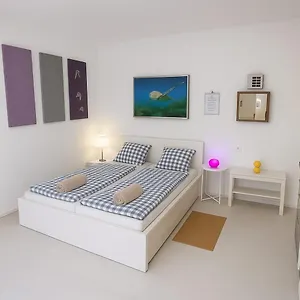 Fantastico Ruhige Top-lage, Balkon Oder Terrasse, Gratis Parkplatz & Klimaanlage, Ideal Fuer Paare Und Alleinreisende , Puerto de la Cruz (Tenerife) Spanje